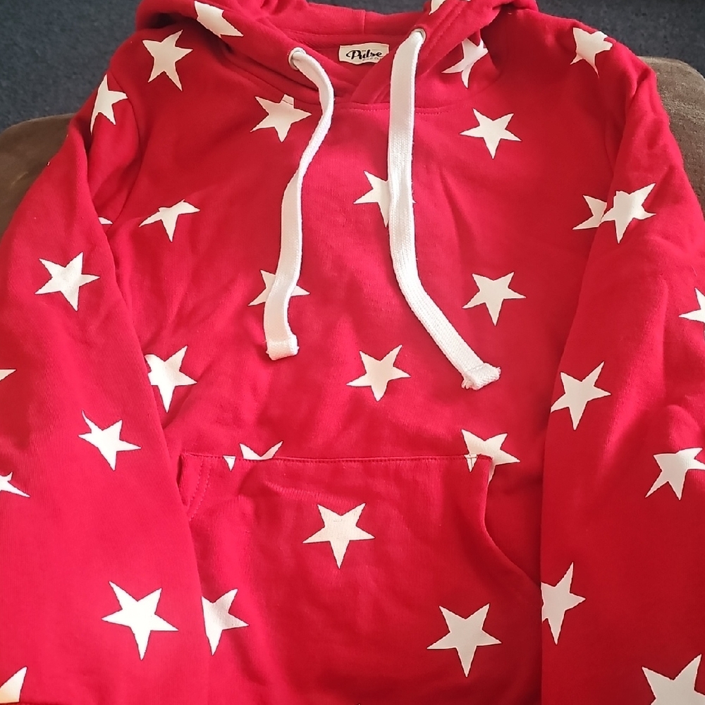 Pulse Red Star Hoodie